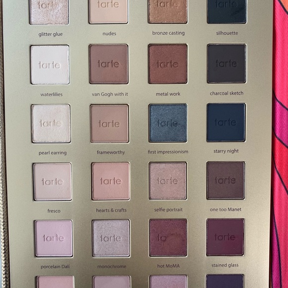 Tarte holiday makeup, eyeshadow, blush, bronzer - Picture 2 of 5